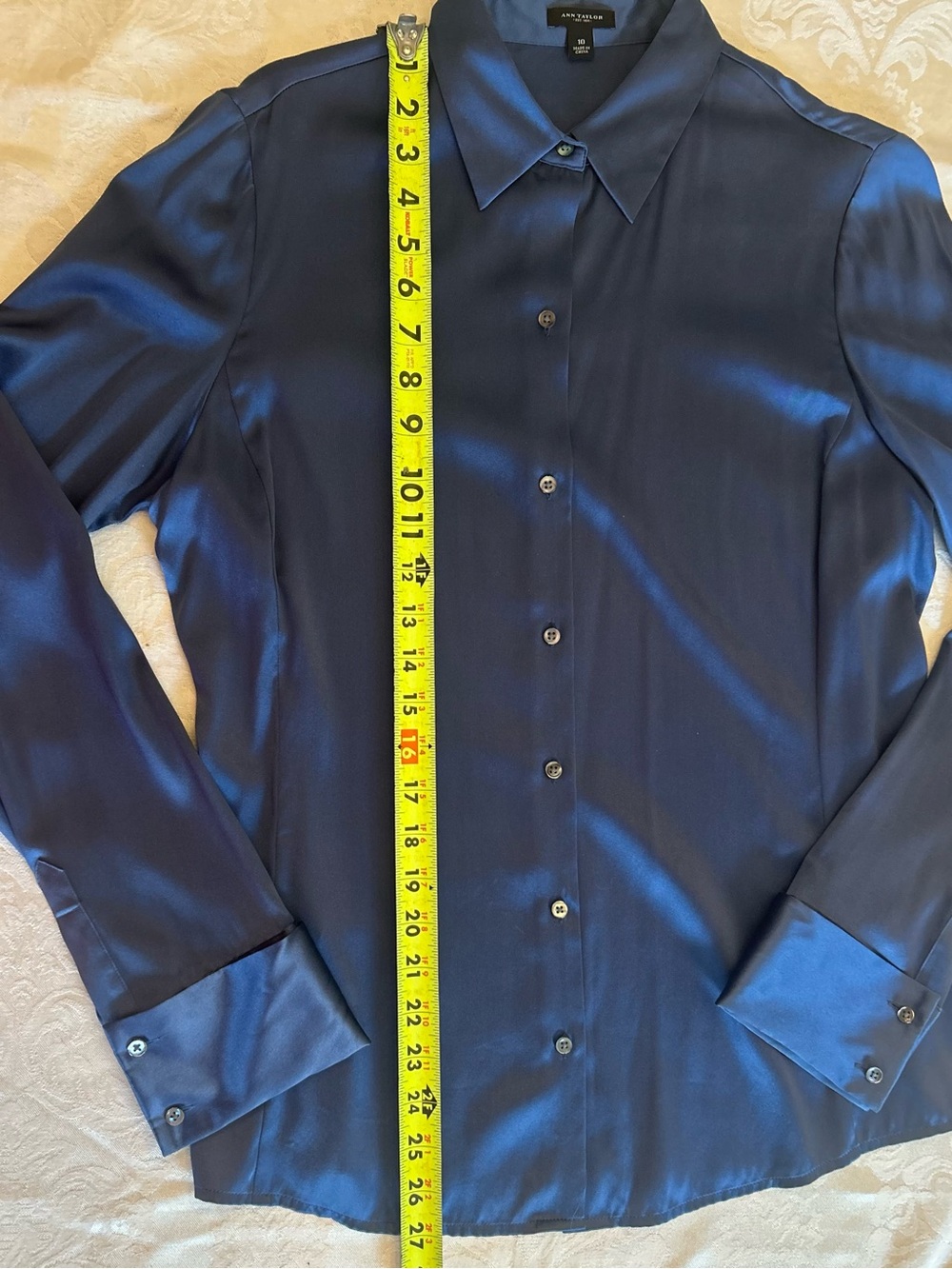 Ann Taylor Button Down Shirt  Silk size 10 - Picture 6 of 8